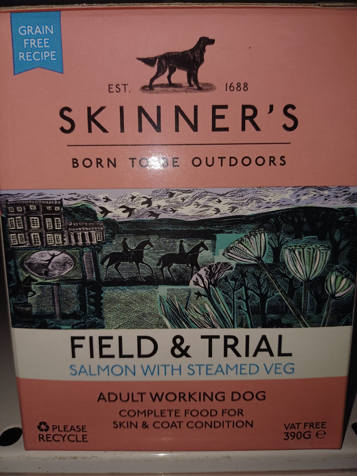 Skinner's Field & Trial Salmon with Steamed Veg 390g